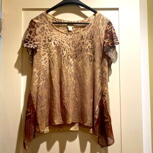 Chico’s blouse  size 1?  I’d say Lg